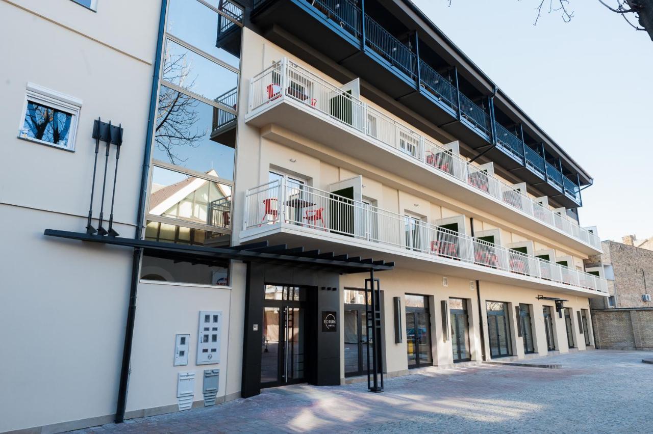 Hotel Forum Garni Subotica Exterior photo